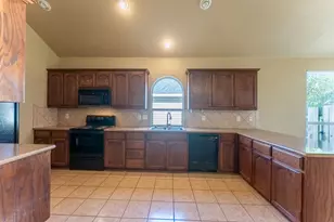 857 Rio Bravo Dr, Fort Worth, TX 76052 - Photo 25