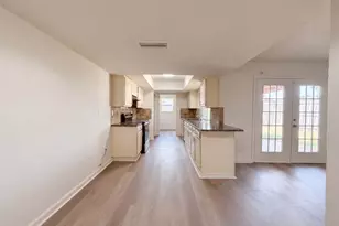2002 Wilderness Trail, Grand Prairie, TX 75052 - Photo 7