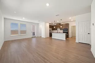 949 Brock Dr, Aubrey, TX 76227 - Photo 5