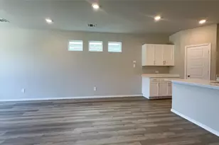 2948 Maple Orch Ln, Fort Worth, TX 76140 - Photo 5