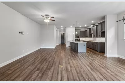 4717 Beaver Creek Drive, Arlington, TX 76005 - Photo 9