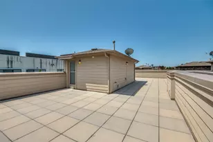 909 City Side Ln, Dallas, TX 75201 - Photo 25