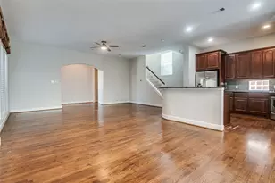 909 City Side Ln, Dallas, TX 75201 - Photo 3