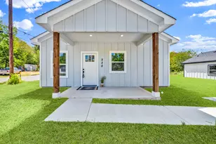 220 Calvert St, Sulphur Springs, TX 75482 - Photo 1