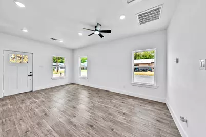 220 Calvert Street, Sulphur Springs, TX 75482 - Photo 13