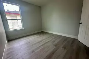 525 NW 17th St, Grand Prairie, TX 75050 - Photo 5