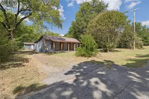 406 S Carter Rd, Malakoff, TX 75148 - Photo 1