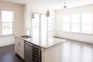 2101 W Rosedale St, Fort Worth, TX 76104 - Photo 1