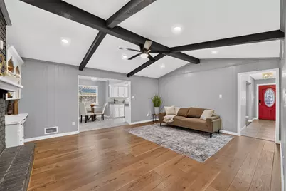 4730 Chilton Drive, Dallas, TX 75227 - Photo 9