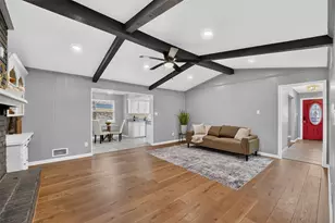 4730 Chilton Dr, Dallas, TX 75227 - Photo 9