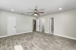 122 Meadowbrook Dr, DeSoto, TX 75115 - Photo 33