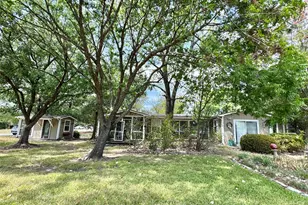 122 Pawnee Trail, Gainesville, TX 76240 - Photo 31