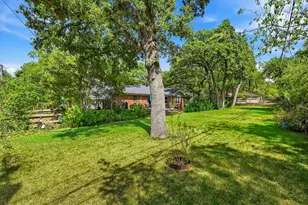 307 Shadow Ln, Euless, TX 76039 - Photo 35
