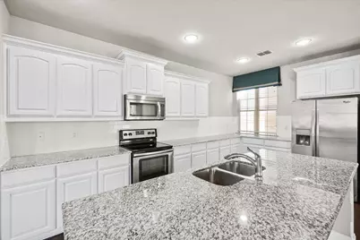 2630 Villa Di Lago #6, Grand Prairie, TX 75054 - Photo 19