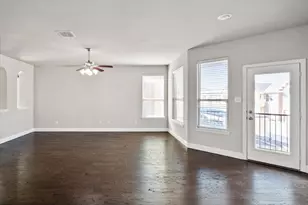 2630 Villa Di Lago, Grand Prairie, TX 75054 - Photo 11