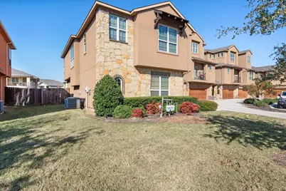 2630 Villa Di Lago #6, Grand Prairie, TX 75054 - Photo 1