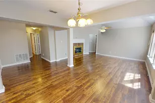 729 Fawn Valley Dr, Allen, TX 75002 - Photo 3
