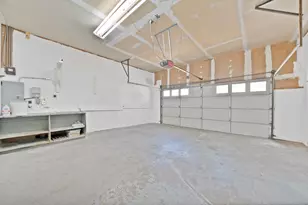 1003 Brookhollow Dr, Irving, TX 75061 - Photo 29