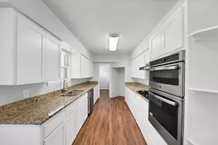 1003 Brookhollow Dr, Irving, TX 75061 - Photo 13