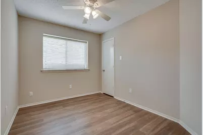 755 Burr Oak Drive, Lewisville, TX 75067 - Photo 17