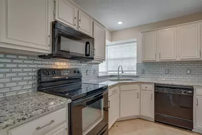 755 Burr Oak Drive, Lewisville, TX 75067 - Photo 15