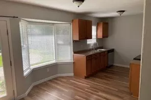 5312 Queens Ct, Lake Dallas, TX 75065 - Photo 3