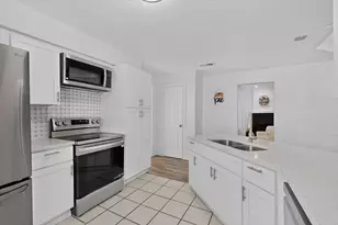 2313 Lawndale Dr, Plano, TX 75023 - Photo 9