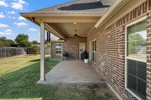 800 Gallant Fox Rd, Hewitt, TX 76643 - Photo 27