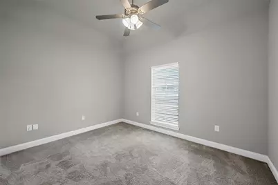 800 Gallant Fox Road, Hewitt, TX 76643 - Photo 25
