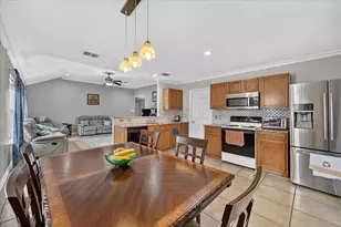 5530 Mandarin Way, Dallas, TX 75249 - Photo 15