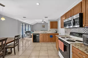 5530 Mandarin Way, Dallas, TX 75249 - Photo 17