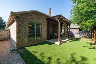 2505 Sanders Ct, Bedford, TX 76021 - Photo 33