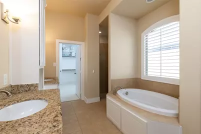 2505 Sanders Court, Bedford, TX 76021 - Photo 23