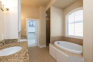 2505 Sanders Ct, Bedford, TX 76021 - Photo 23