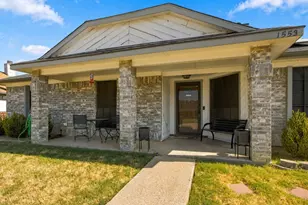 1553 Autumn Breeze Ln, Lewisville, TX 75077 - Photo 5