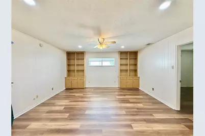 8405 Lullwater Drive, Dallas, TX 75218 - Photo 9