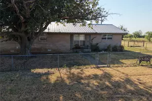 139 Pr 2660, Decatur, TX 76234 - Photo 9
