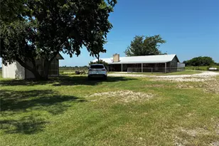 139 Pr 2660, Decatur, TX 76234 - Photo 1