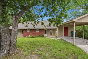 106 Shaw St, Tom Bean, TX 75491 - Photo 1