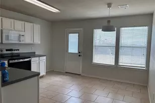 2711 Prairie Creek Dr, McKinney, TX 75071 - Photo 5