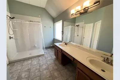 429 N Waterford Oaks Drive, Cedar Hill, TX 75104 - Photo 25