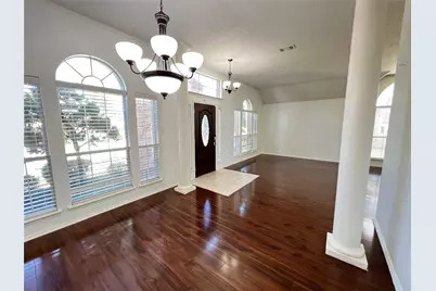 429 N Waterford Oaks Drive, Cedar Hill, TX 75104 - Photo 7