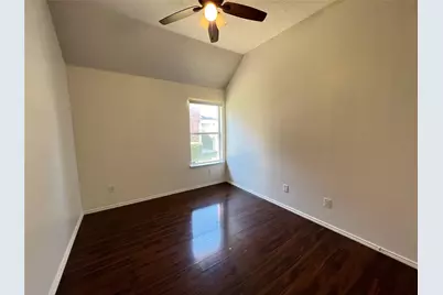 429 N Waterford Oaks Drive, Cedar Hill, TX 75104 - Photo 3
