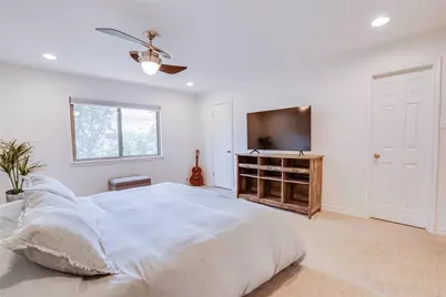 8515 Londonderry Lane, Dallas, TX 75228 - Photo 19