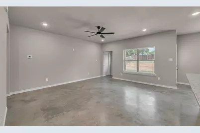 702 N College Street, West, TX 76691 - Photo 7
