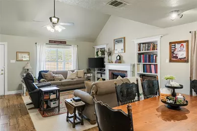 120 Christopher Court, Weatherford, TX 76088 - Photo 9