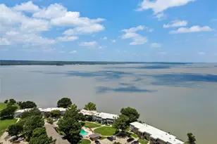 109 Harbor Dr, Runaway Bay, TX 76426 - Photo 1