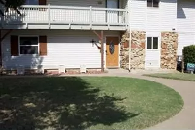 109 Harbor Drive #105, Runaway Bay, TX 76426 - Photo 11