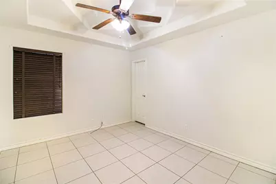4409 Robin, McAllen, TX 78504 - Photo 9