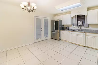 4409 Robin, McAllen, TX 78504 - Photo 5